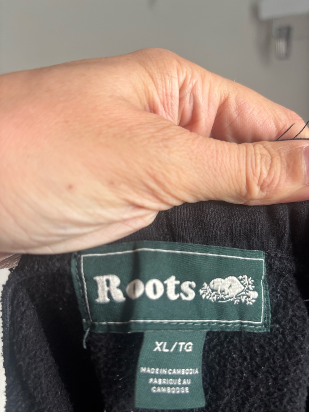Roots Women’s XL Black Sweatpants with Canada Logo - Picture 5 of 6